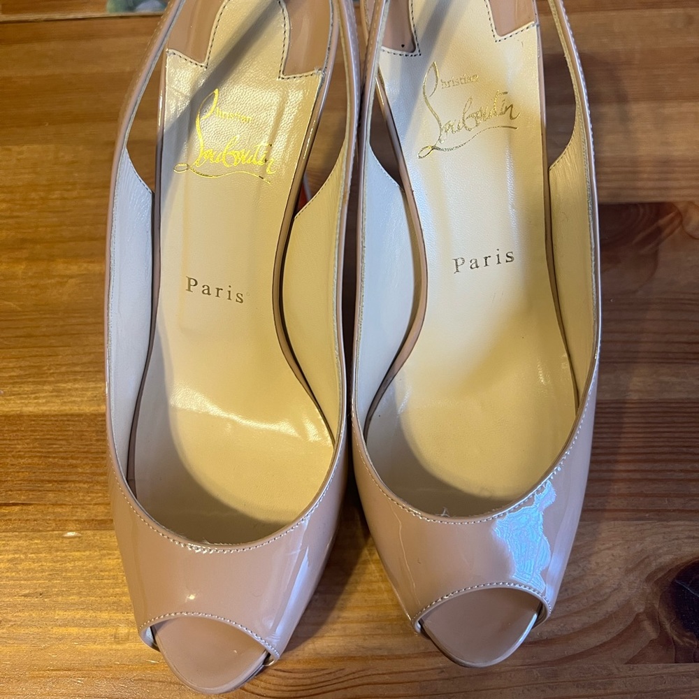 Christian Louboutin heels nude patent 38